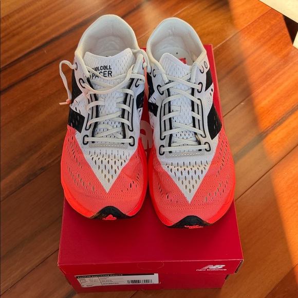 New Balance FuelCell SuperComp Pacer v2
